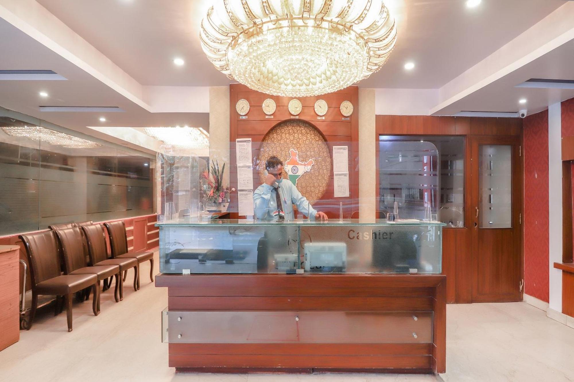 Hotel O Grandeur By Orbit Hotels Near Chennai Shopping Mall Haidarábád Kültér fotó